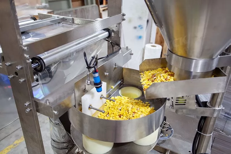 popcorn pouch packing machine