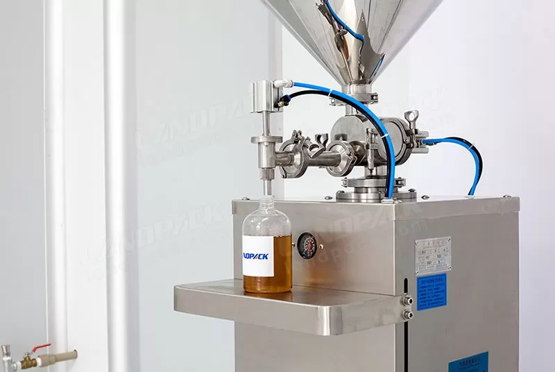 oil packing machine